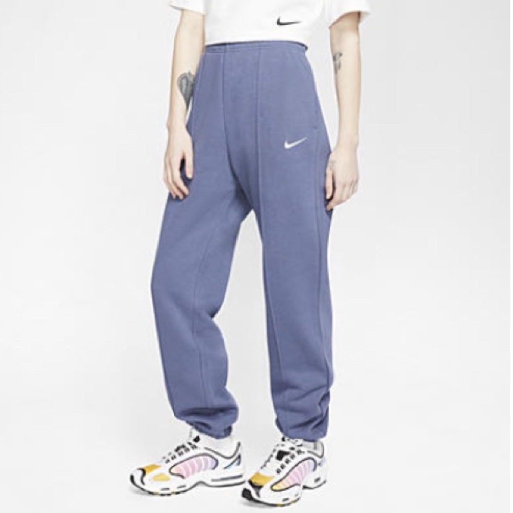 Nike Essentials Sweats Blue